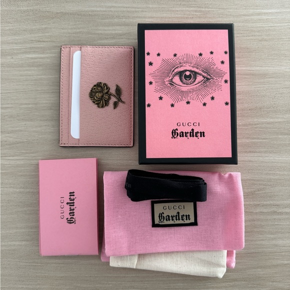 RARE Gucci Garden Rose Card Case - Picture 3 of 3